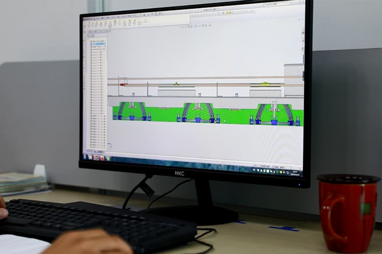 現(xiàn)場服務(wù)團隊